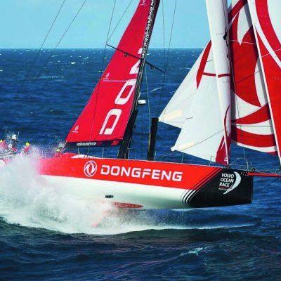 Volvo Ocean Race 2018: Werke mit Segelstücken des Siegerbootes DONGFENG